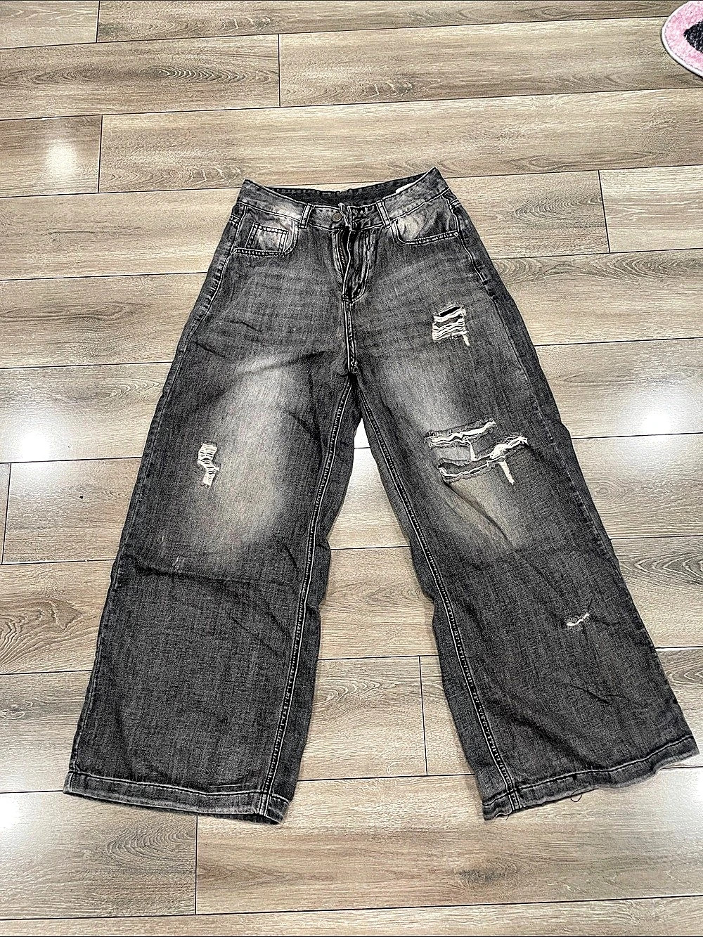Distressed Wide Leg Jeans in Gray Size Large
